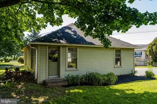 564 W Maple Grove Rd, Denver, PA 17517 - Photo 55