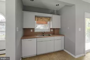 564 W Maple Grove Rd, Denver, PA 17517 - Photo 11