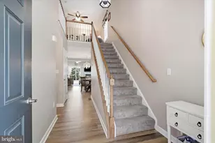 1381 Fieldstone Dr, Mount Joy, PA 17552 - Photo 9