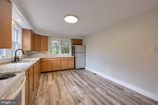 1240 Manor St, Columbia, PA 17512 - Photo 11