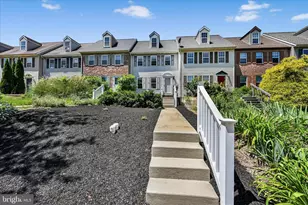 48 Pennwick Dr, Lititz, PA 17543 - Photo 3