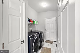 137 Goldenfield Dr, Lancaster, PA 17603 - Photo 23