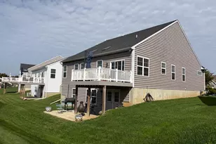 137 Goldenfield Dr, Lancaster, PA 17603 - Photo 5