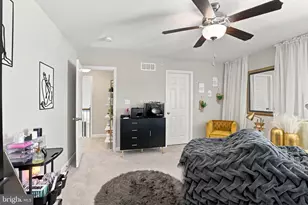 137 Goldenfield Dr, Lancaster, PA 17603 - Photo 35