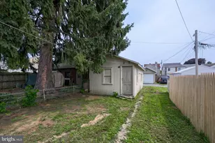 251 S Charlotte St, Manheim, PA 17545 - Photo 3