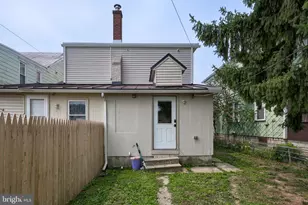 251 S Charlotte St, Manheim, PA 17545 - Photo 5