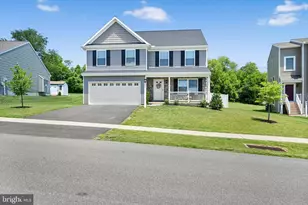 216 Darlington Ct, New Providence, PA 17560 - Photo 1