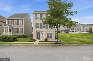 304 Witwer Way, Mount Joy, PA 17552 - Photo 1