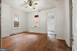 233 W Chestnut St, Lancaster, PA 17602 - Photo 9