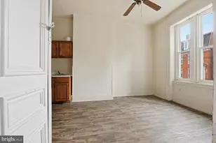 233 W Chestnut St, Lancaster, PA 17602 - Photo 5