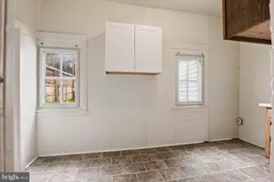 233 W Chestnut St, Lancaster, PA 17602 - Photo 11
