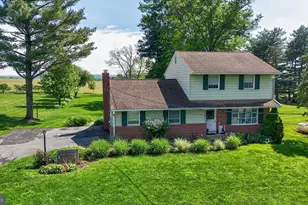 1106 Village Rd, Lancaster, PA 17602 - Photo 9