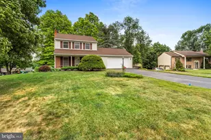 9 Audubon Cir, Stevens, PA 17578 - Photo 1