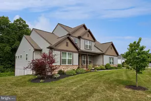 121 E Valley Rd, Denver, PA 17517 - Photo 5