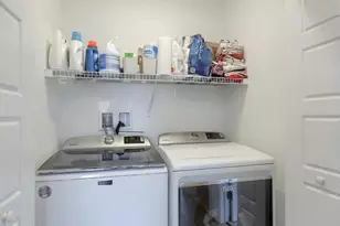 690 N Field Dr, Lancaster, PA 17603 - Photo 29
