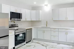 341 S Prince St, Lancaster, PA 17603 - Photo 1
