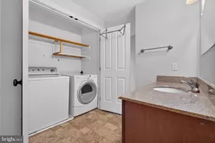 990 Maple St, Lititz, PA 17543 - Photo 17