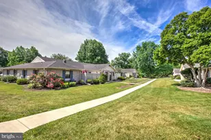 425 Valleybrook Dr, Lancaster, PA 17601 - Photo 19