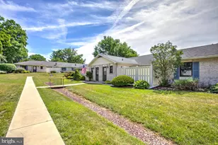 425 Valleybrook Dr, Lancaster, PA 17601 - Photo 21