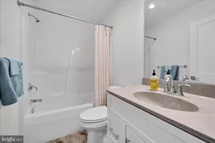 823 Talon Wy, Columbia, PA 17512 - Photo 15