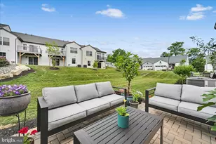 823 Talon Wy, Columbia, PA 17512 - Photo 27