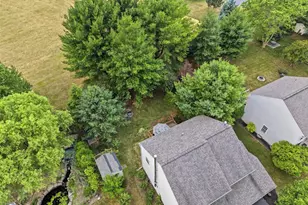230 Cambridge Ln, Lititz, PA 17543 - Photo 7