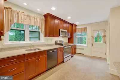531 E College Avenue, Elizabethtown, PA 17022 - Photo 5