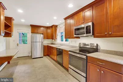 531 E College Avenue, Elizabethtown, PA 17022 - Photo 7
