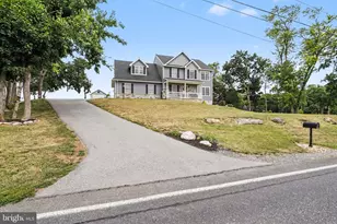 789 Colebrook Rd, Mount Joy, PA 17552 - Photo 3