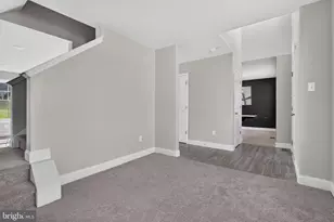 303 Magnolia Ln, New Providence, PA 17560 - Photo 5