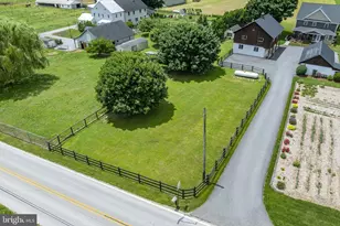 346 Lynwood Rd, Bird in Hand, PA 17505 - Photo 9