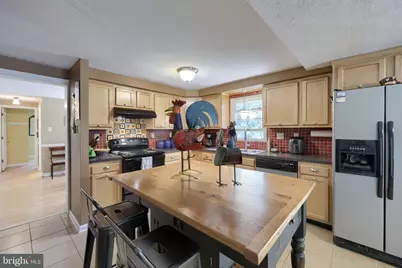 2202 Hershey Avenue, East Petersburg, PA 17520 - Photo 5