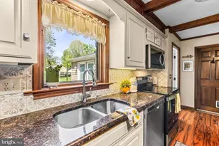 4 Pleasant Dr, Lancaster, PA 17602 - Photo 15