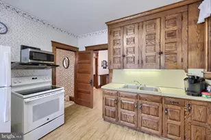 63 W Willow Rd, Willow Street, PA 17584 - Photo 21