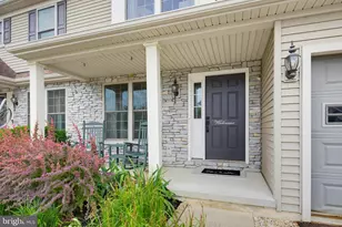 5105 Oak Leaf Dr, Mount Joy, PA 17552 - Photo 5