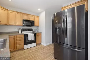 5105 Oak Leaf Dr, Mount Joy, PA 17552 - Photo 13