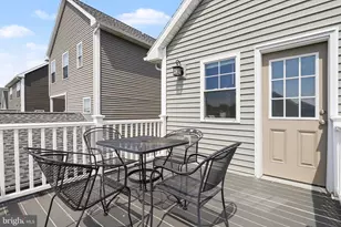 12 Pacific Blvd, Ephrata, PA 17522 - Photo 25