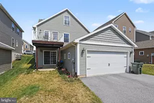 12 Pacific Blvd, Ephrata, PA 17522 - Photo 27
