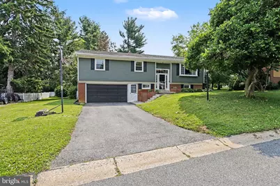 1837 Amity Drive, Lancaster, PA 17601 - Photo 3