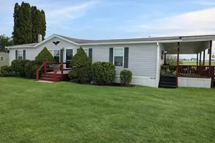 2 Log Ln, East Earl, PA 17519 - Photo 3