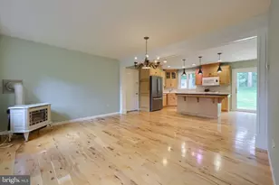 303 Parkwood Dr, Lancaster, PA 17603 - Photo 11