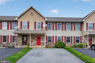 53 Perseverance Ln, Ephrata, PA 17522 - Photo 1