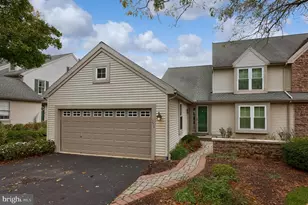 1274 Crestview Dr, Denver, PA 17517 - Photo 1
