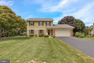 3170 Marian Dr, Manheim, PA 17545 - Photo 1