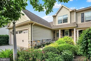 103 Goldenfield Dr, Lancaster, PA 17603 - Photo 3