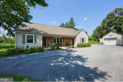 809 Furnace Hills Pike, Lititz, PA 17543 - Photo 1