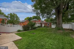 1040 E Orange St, Lancaster, PA 17602 - Photo 11
