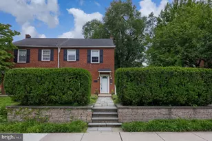 1040 E Orange St, Lancaster, PA 17602 - Photo 1