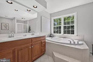 1115 Persimmon Dr, Lancaster, PA 17601 - Photo 29