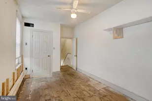 208 S 6th St, Columbia, PA 17512 - Photo 13